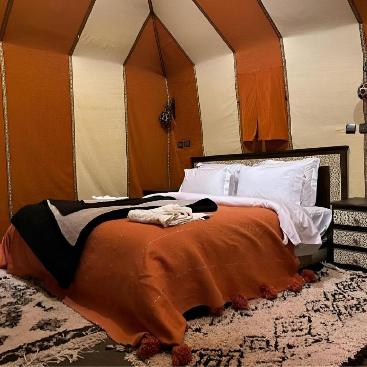 Hotel Exceptional Luxury Camp à Merzouga Extérieur photo