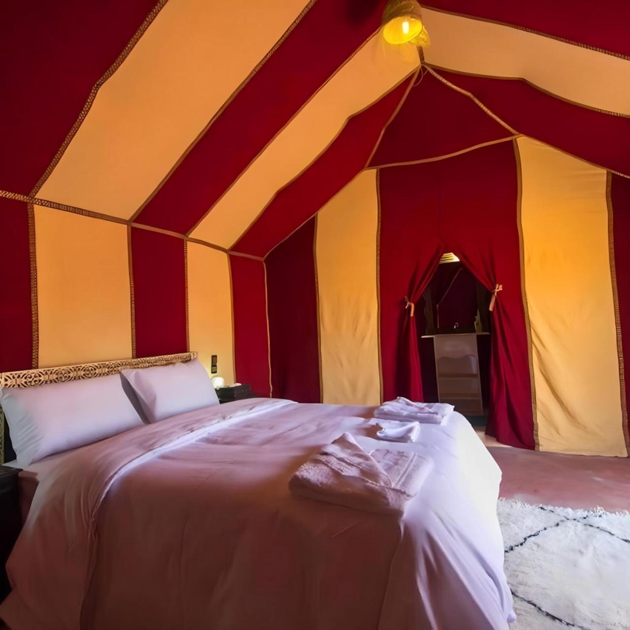 Hotel Exceptional Luxury Camp à Merzouga Extérieur photo
