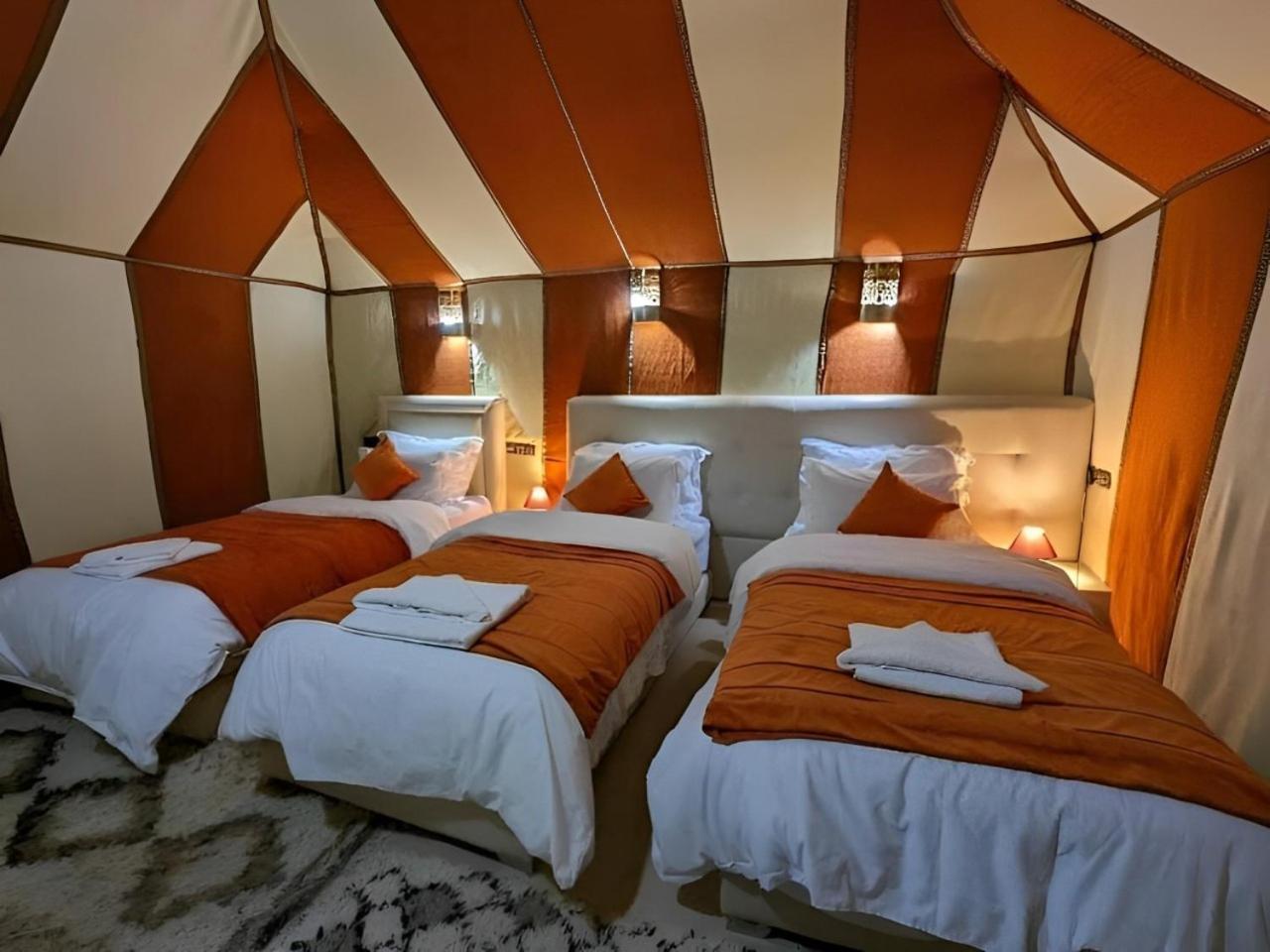 Hotel Exceptional Luxury Camp à Merzouga Extérieur photo