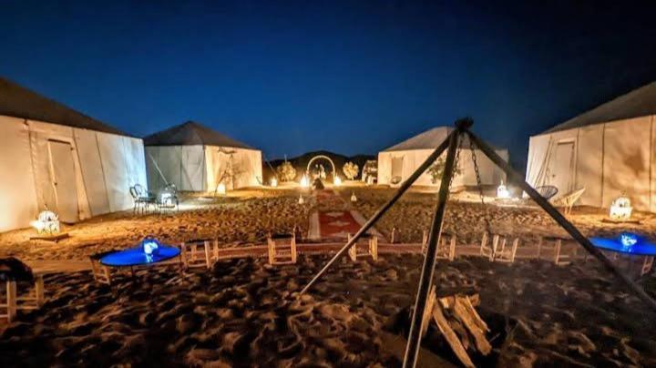 Hotel Exceptional Luxury Camp à Merzouga Extérieur photo