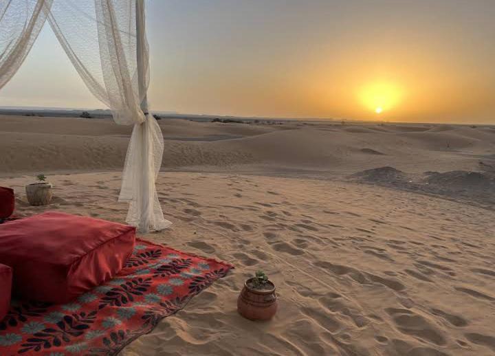 Hotel Exceptional Luxury Camp à Merzouga Extérieur photo